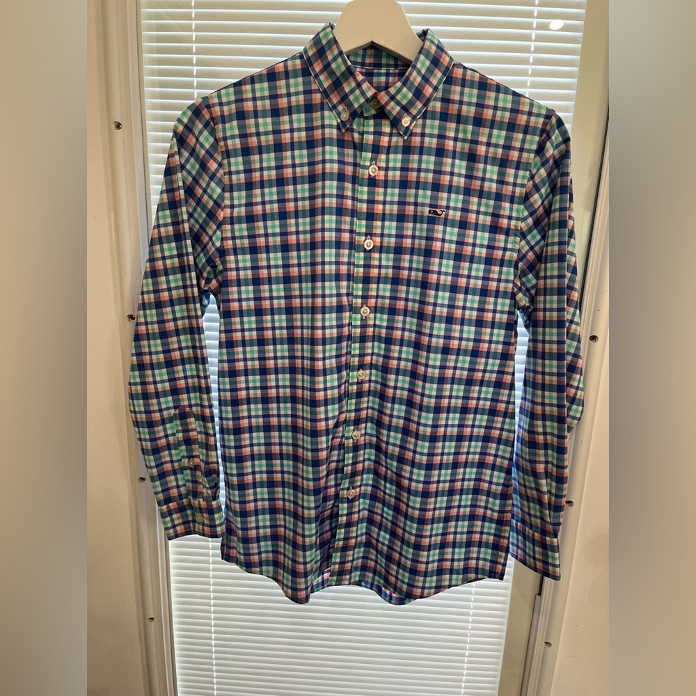 Vineyard Vines Boys EUC worn once for Pictures size 12-14